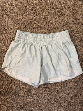 Lululemon Tracker Athletic shorts